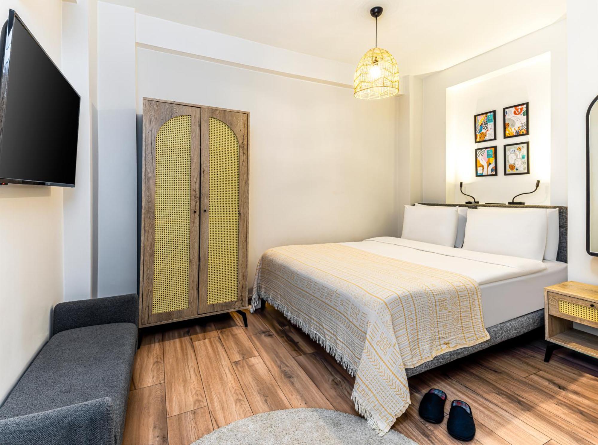 Mariposa Rooms Taksim Istanbul Bagian luar foto